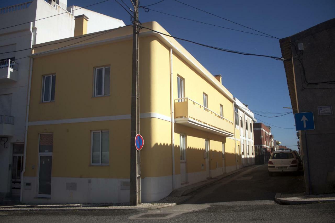 Friendly Peniche Apartment Extérieur photo